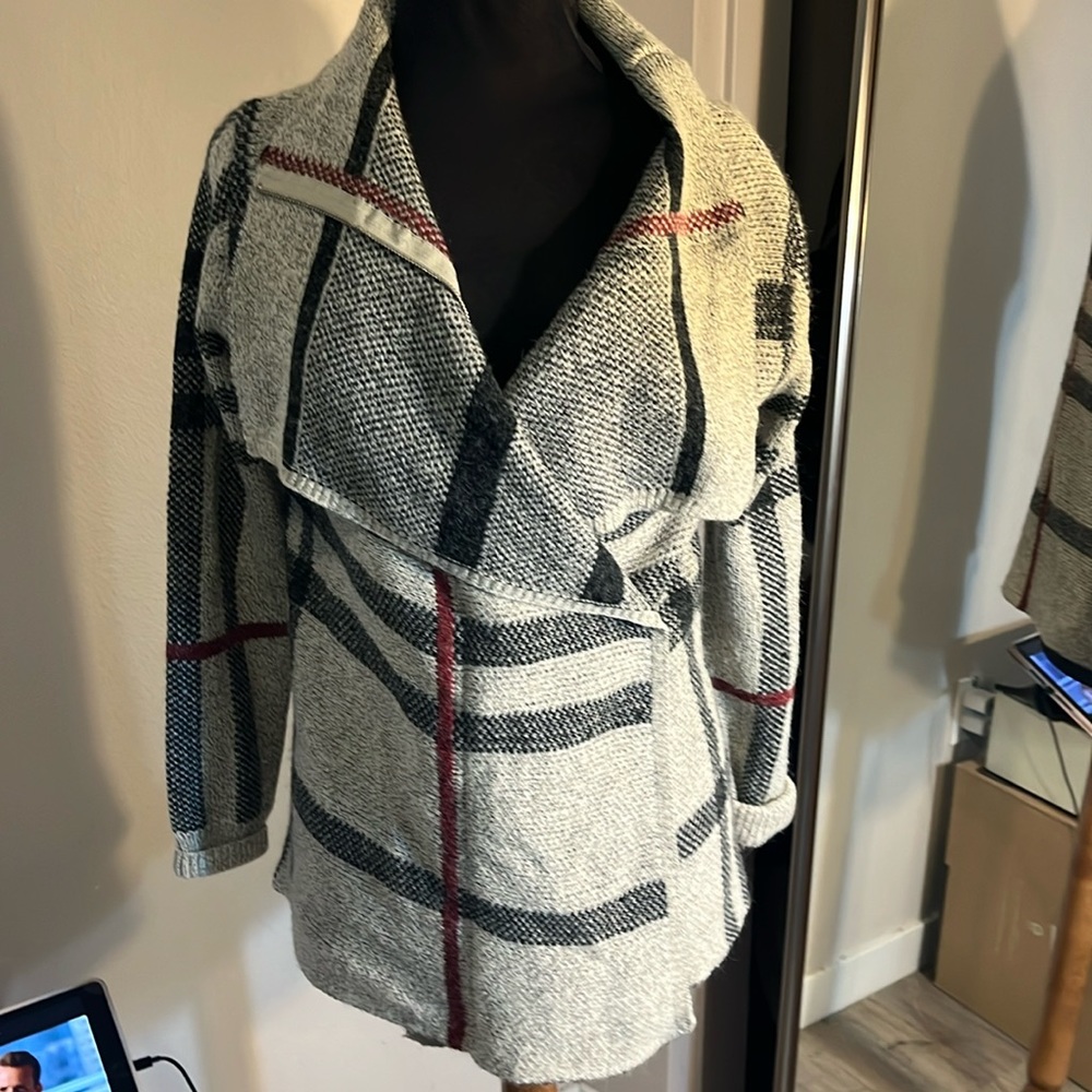 DOLCE CABO SWEATER